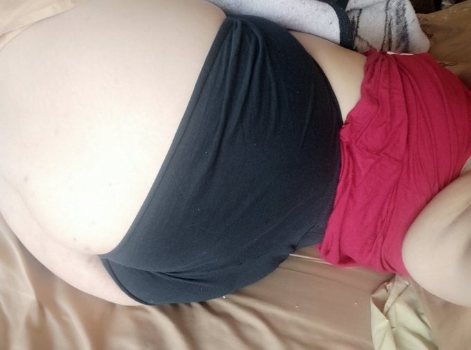 Gordita muy cachonda #105596602