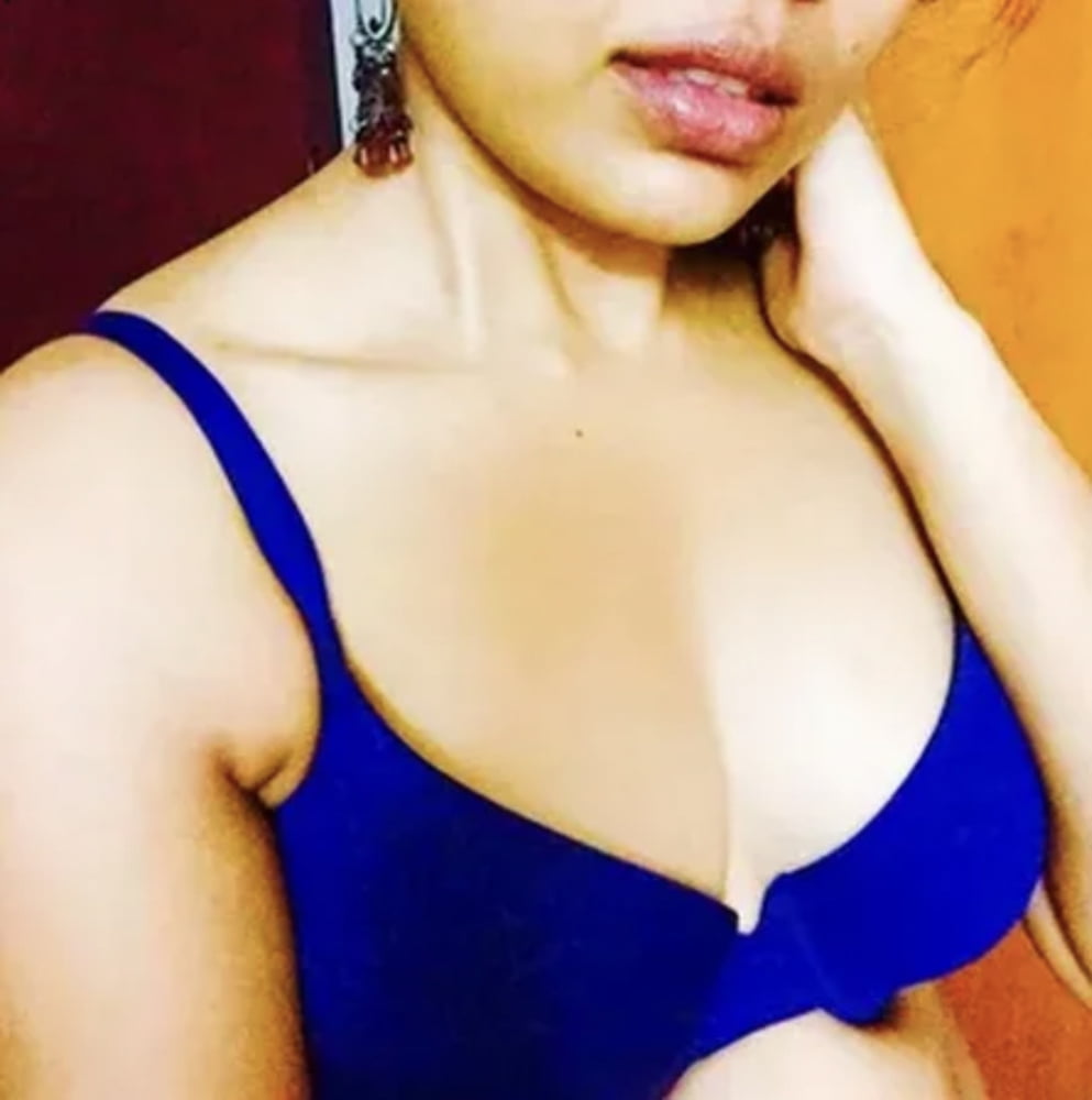 Indian hot &amp; sexy housewife #92170410