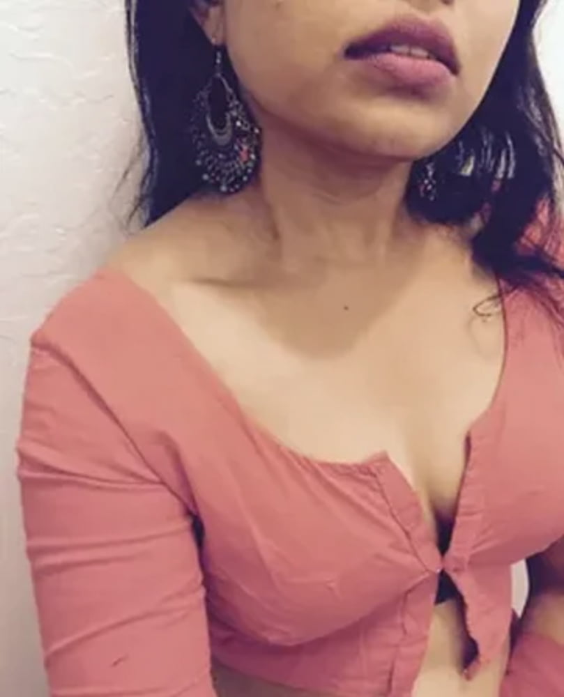 Indian hot &amp; sexy housewife #92170414