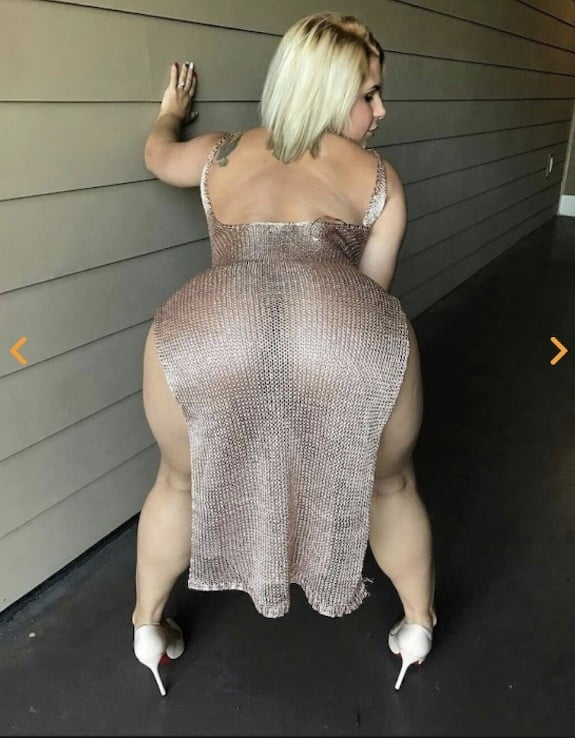 Crystina &quot;The Booty Queen&quot; Rossi #95314961