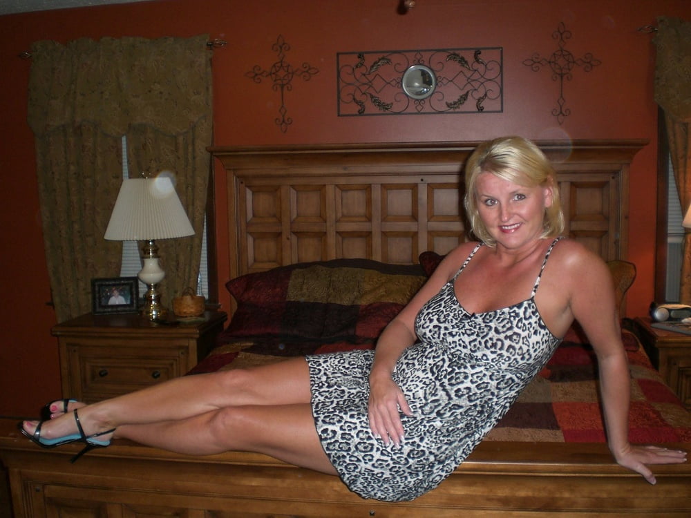 Melanie - Mature MILF With Gr8 Fake Tits &amp; Nice Overall Body #91525949