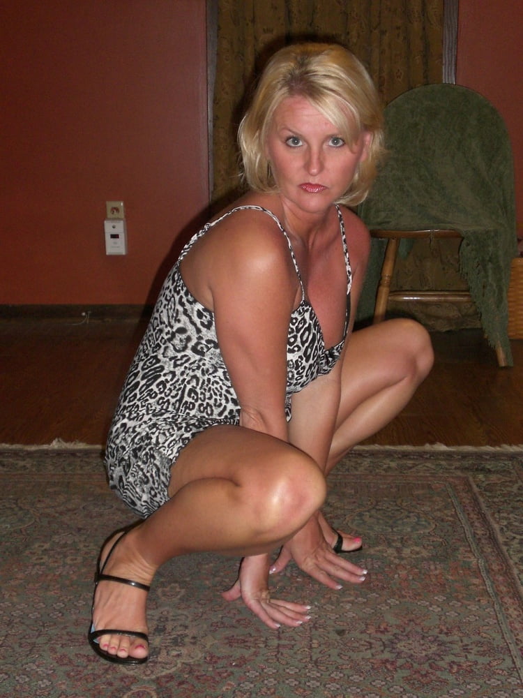 Melanie - Mature MILF With Gr8 Fake Tits &amp; Nice Overall Body #91525958