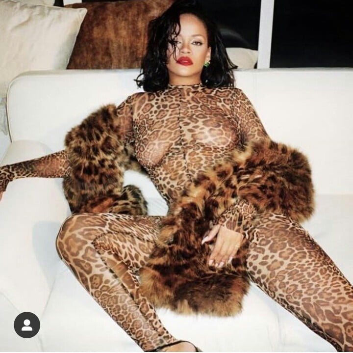 Jerkoff over Thick Rihanna whore #94658842