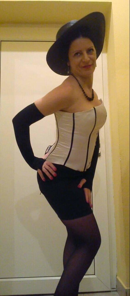 Milfs caliente iii
 #94140857