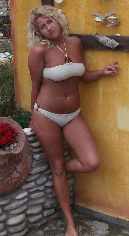 Milfs caliente iii
 #94140960