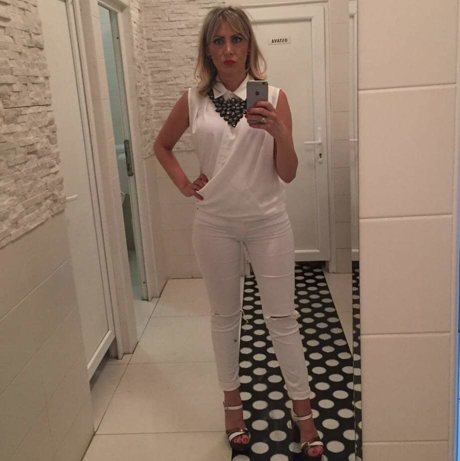 Milfs caliente iii
 #94140978