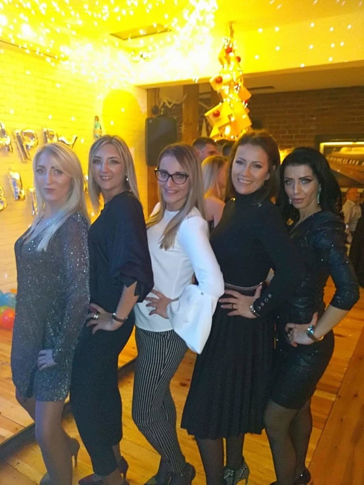 Milfs caliente iii
 #94141002