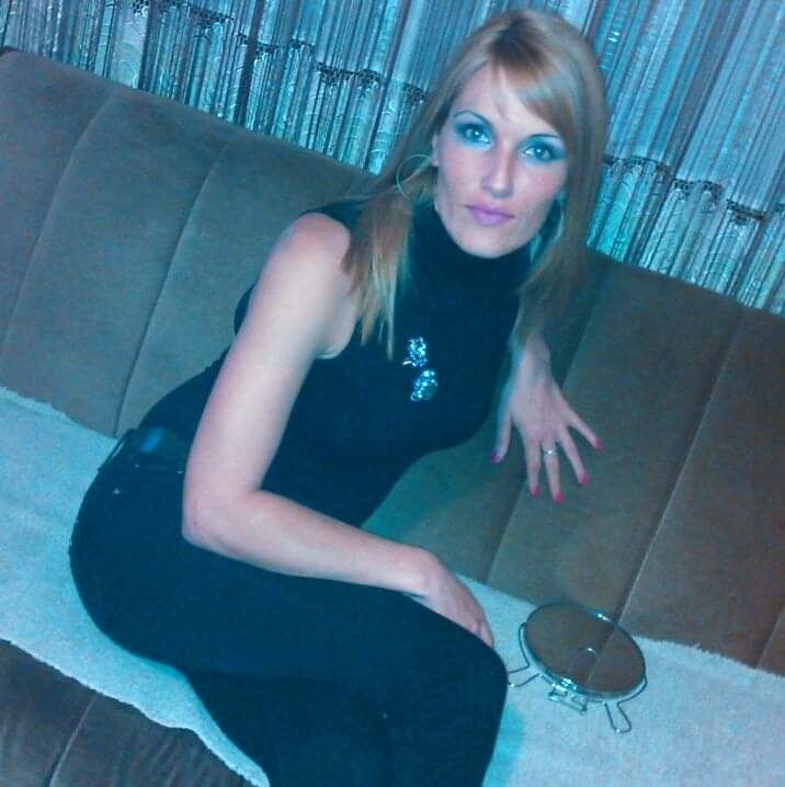 Milfs caliente iii
 #94141116