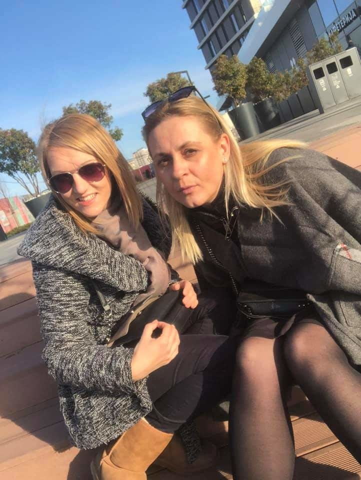 Milfs caliente iii
 #94141136