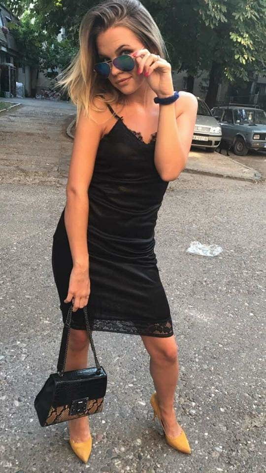 Milfs caliente iii
 #94141148