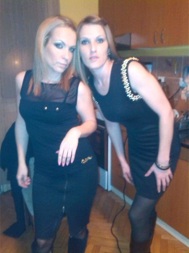 Milfs caliente iii
 #94141166