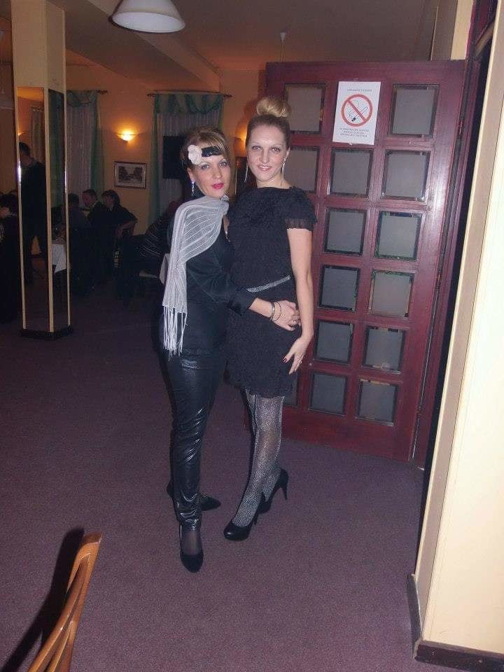 Milfs caliente iii
 #94141172