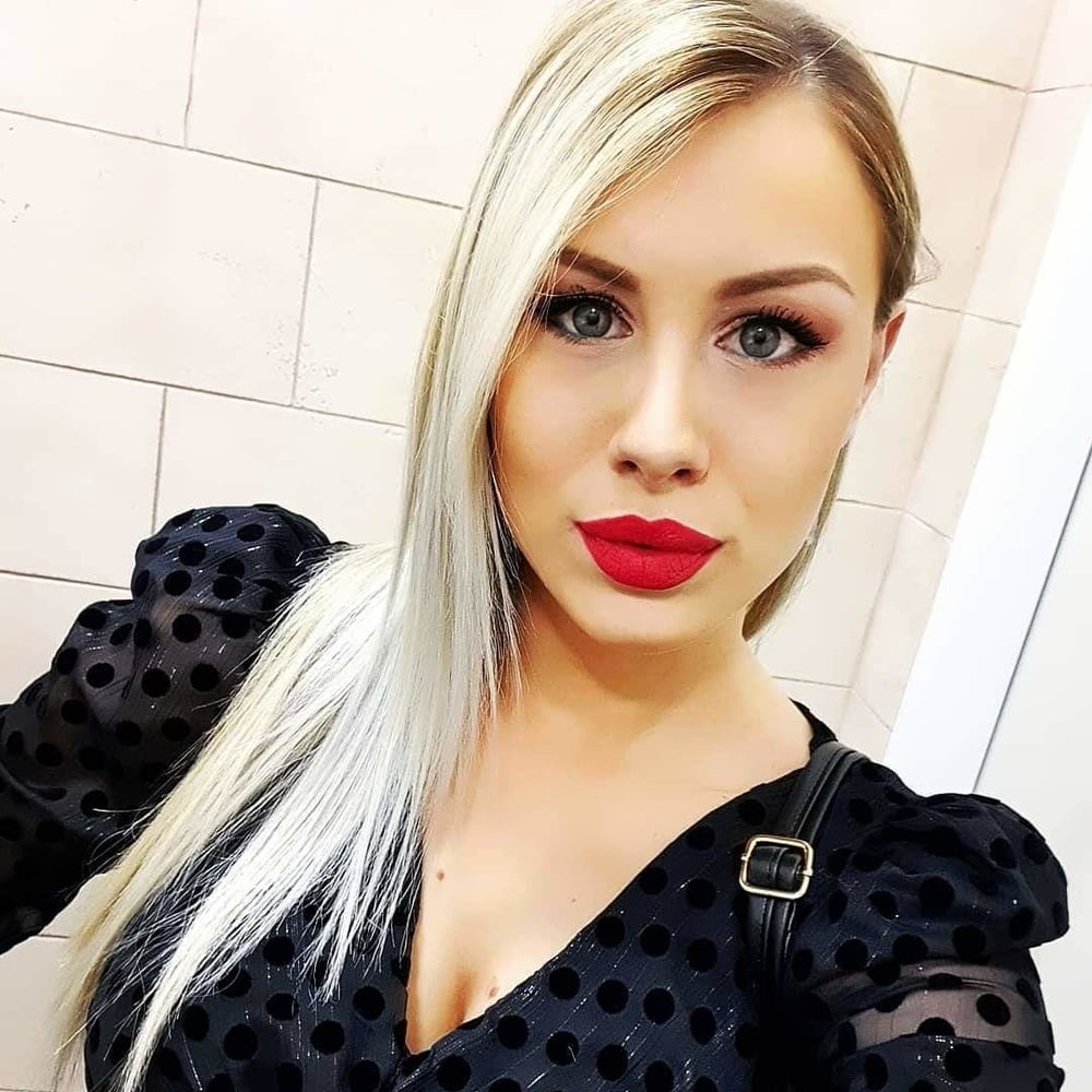 Milfs caliente iii
 #94141190