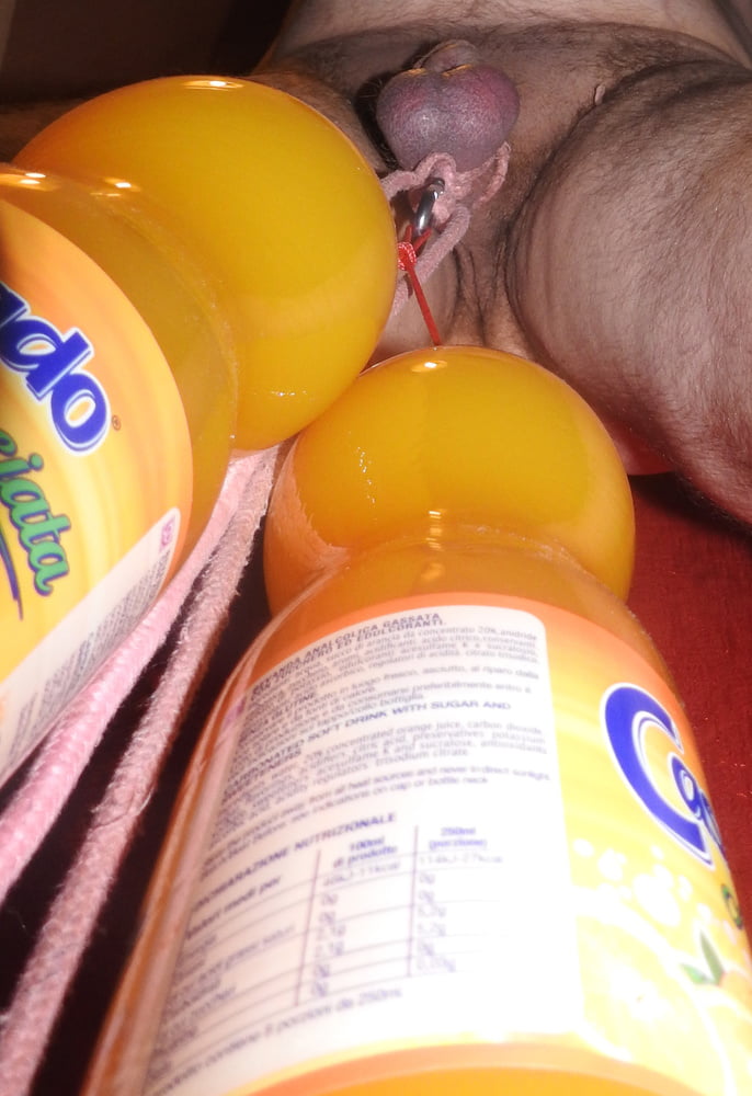 Juego de la botella con mis bolas
 #106663952