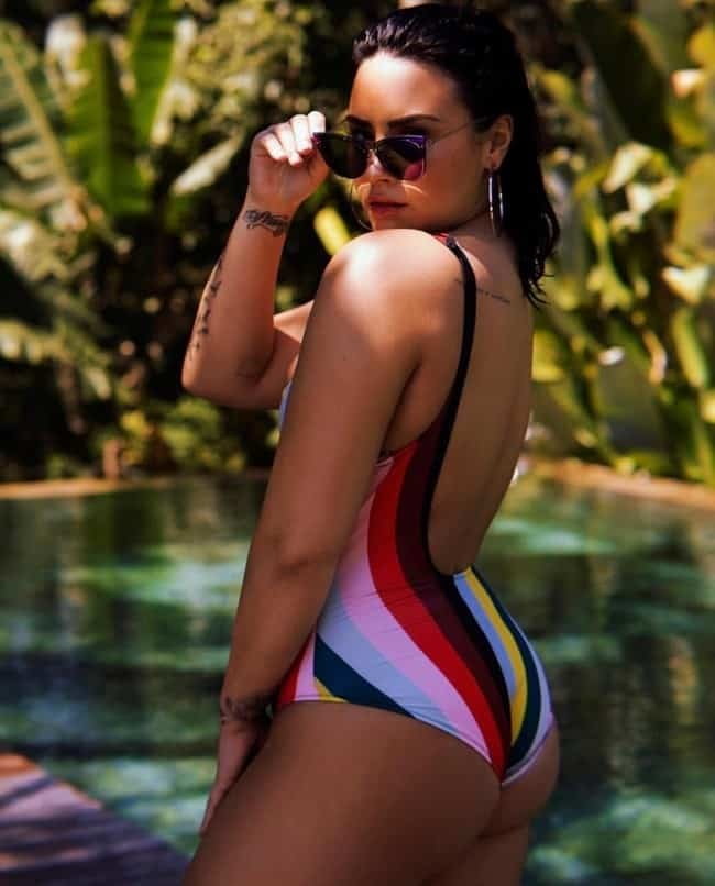 DEMI #97684748