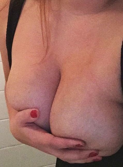 Curvy amateur sexy body nice tits
 #96966306