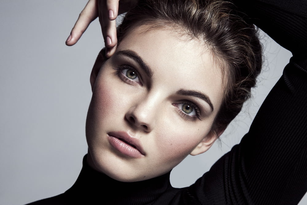 Camren Bicondova hot pics #105288114