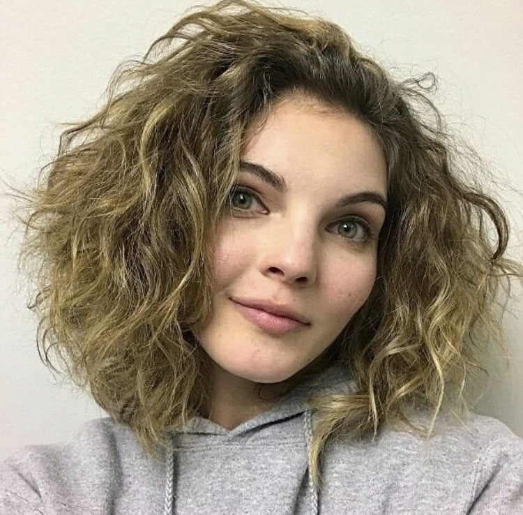 Camren Bicondova hot pics #105288145