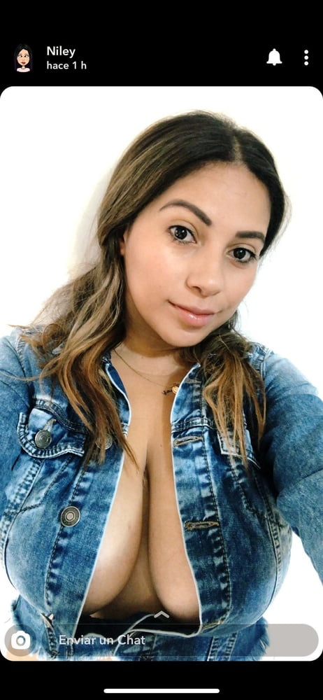 Niley hott
 #98626659