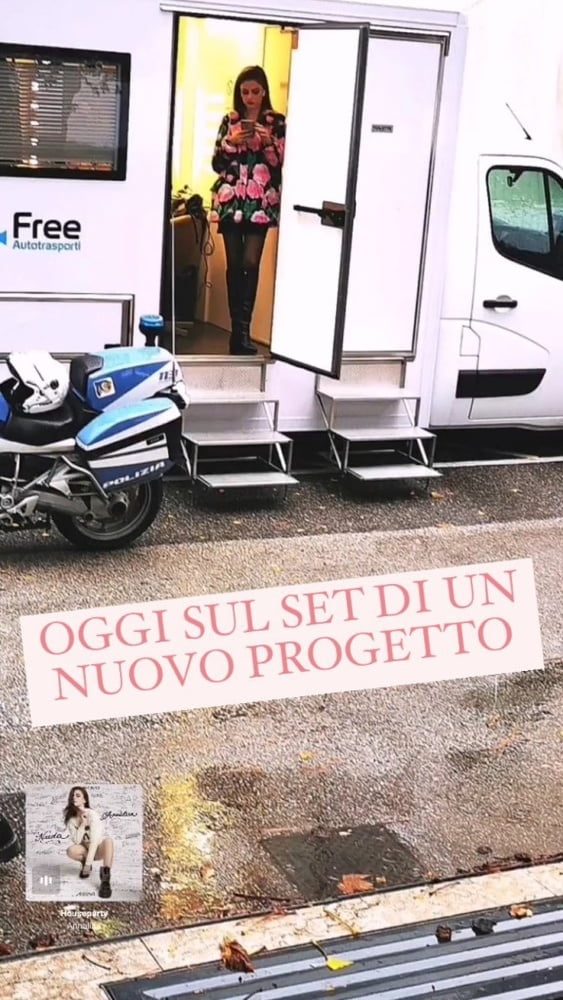 Annalisa scarrone
 #96294544