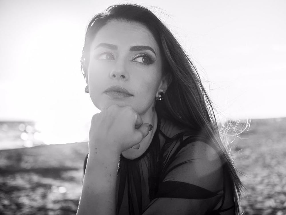 Annalisa scarrone
 #96294728