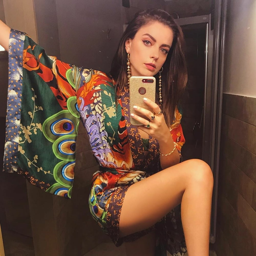 Annalisa scarrone
 #96294821