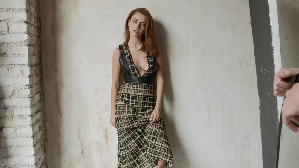 Annalisa scarrone
 #96294902