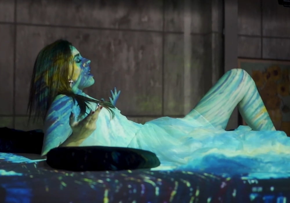 Annalisa scarrone
 #96295001