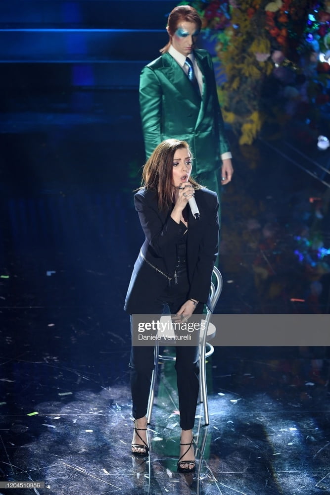 Annalisa scarrone
 #96295034