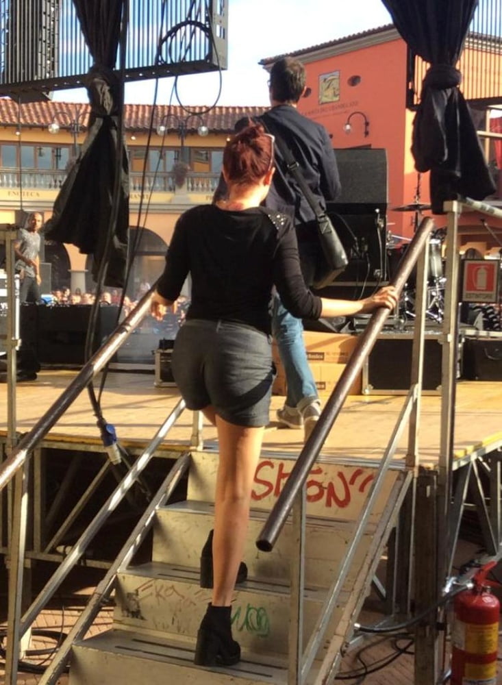 Annalisa scarrone
 #96295172