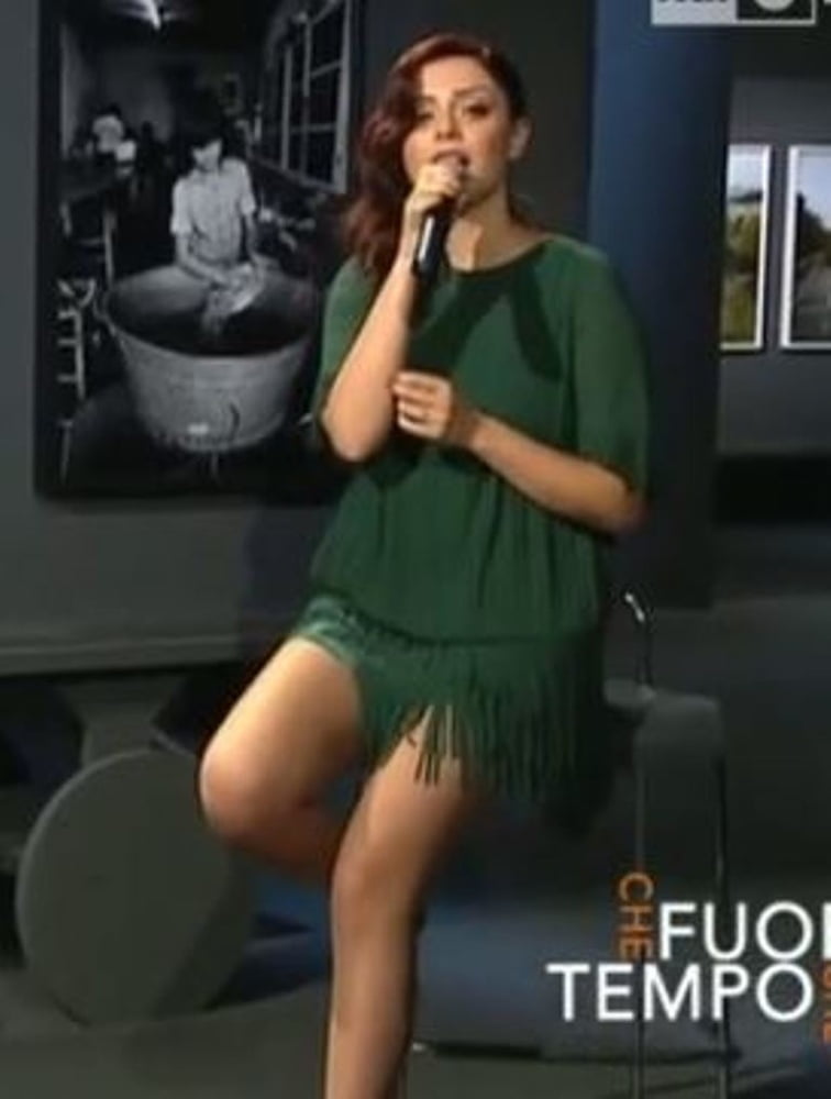 Annalisa scarrone
 #96295206