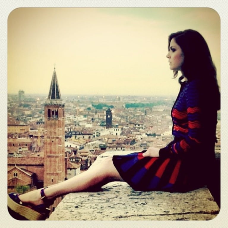 Annalisa scarrone
 #96295228