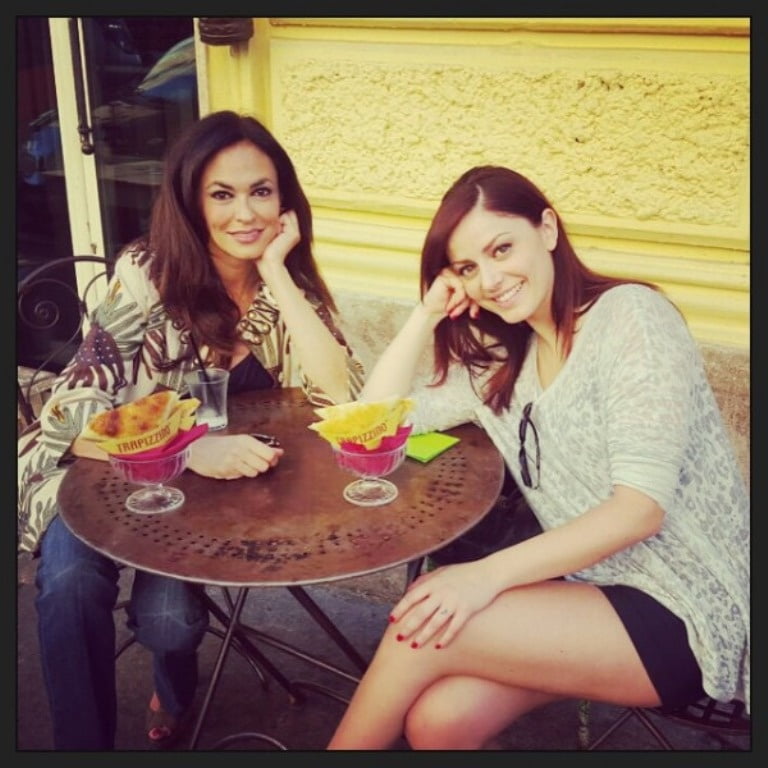 Annalisa scarrone
 #96295254