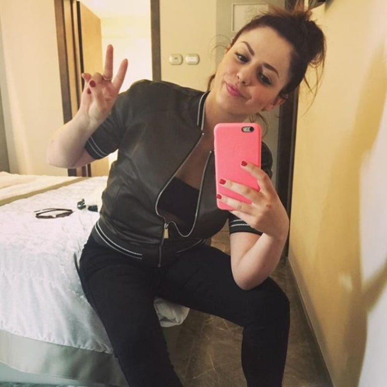 Annalisa scarrone
 #96295308