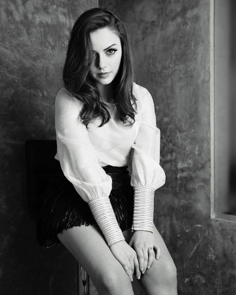 Annalisa scarrone
 #96295334