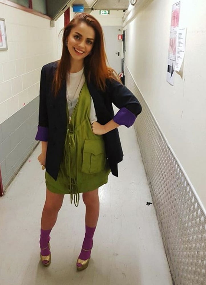 Annalisa scarrone
 #96295338