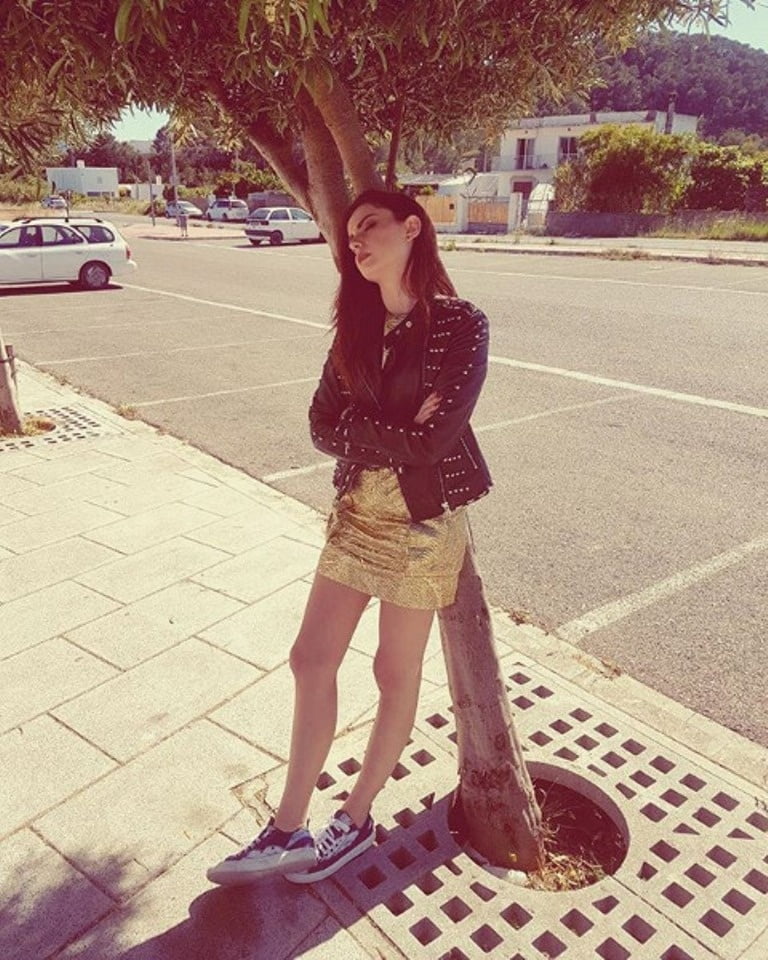 Annalisa scarrone
 #96295354