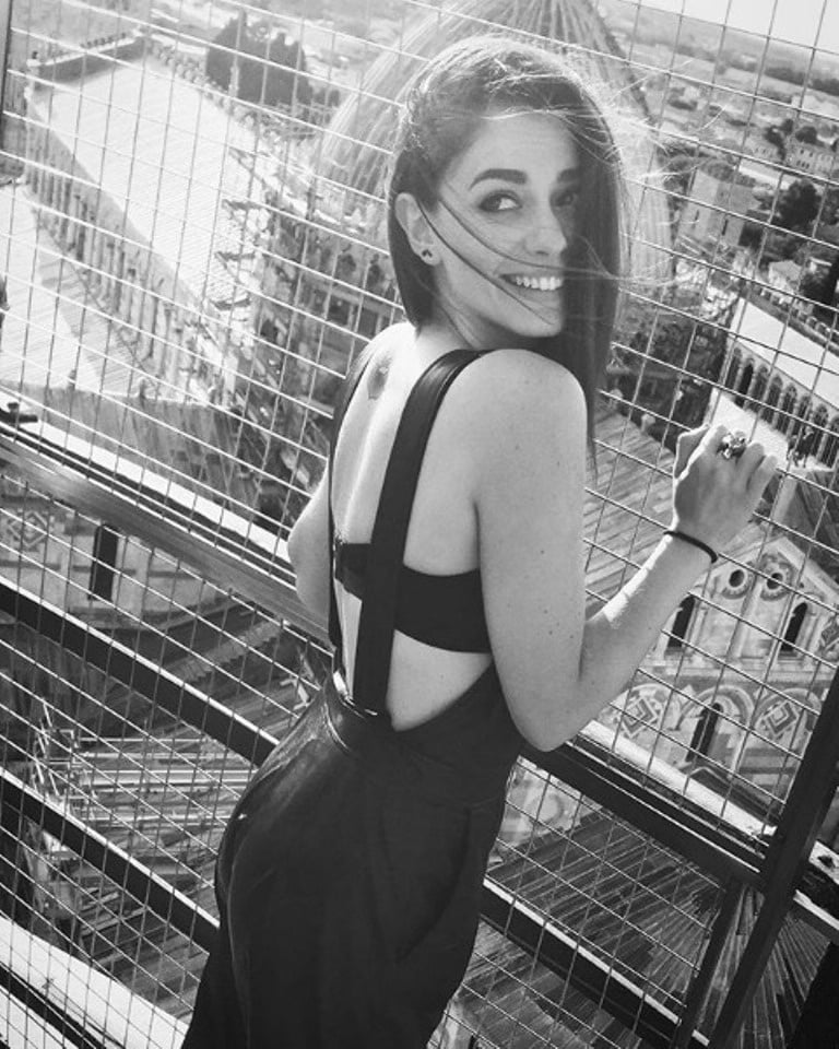 Annalisa scarrone
 #96295403