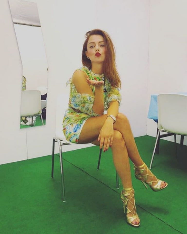 Annalisa scarrone
 #96295459