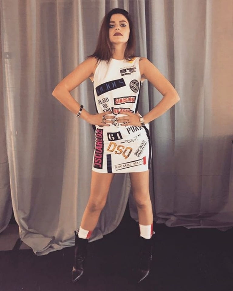 Annalisa scarrone
 #96295553