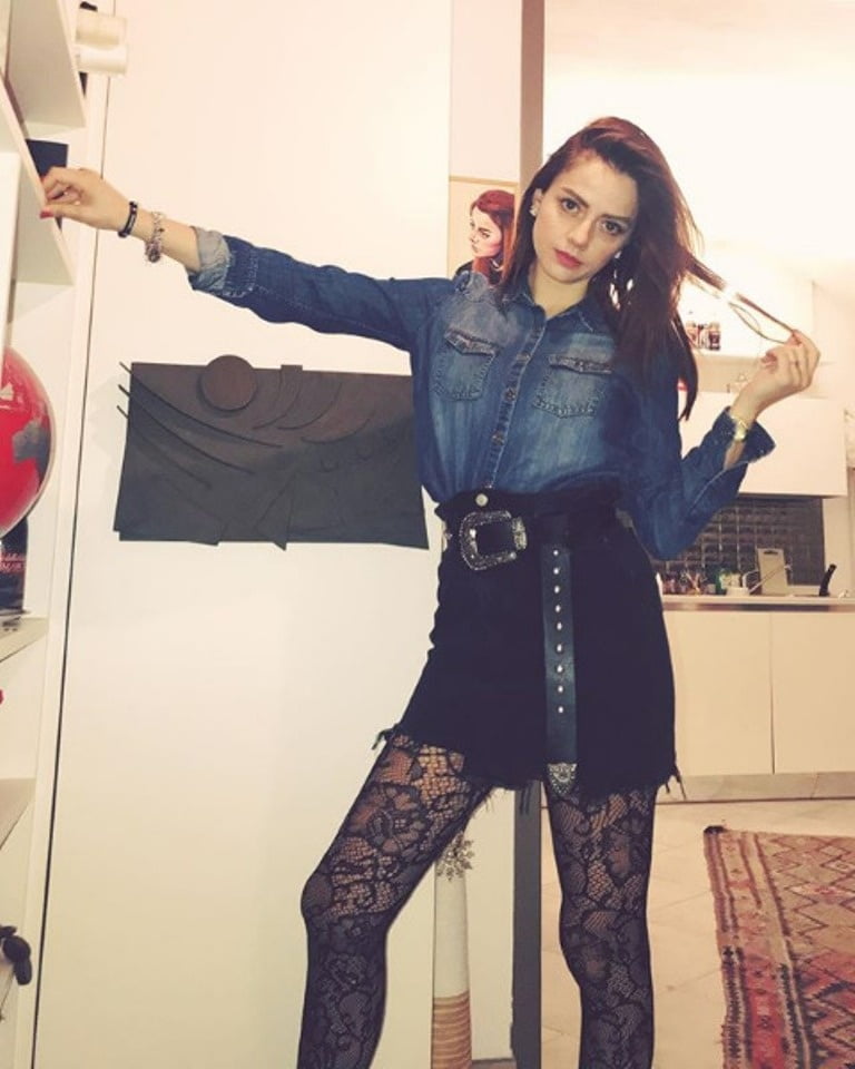 Annalisa scarrone
 #96295555