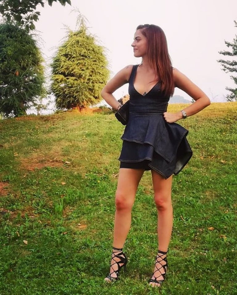 Annalisa scarrone
 #96295624