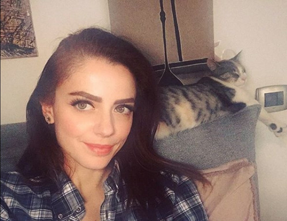 Annalisa scarrone
 #96295702