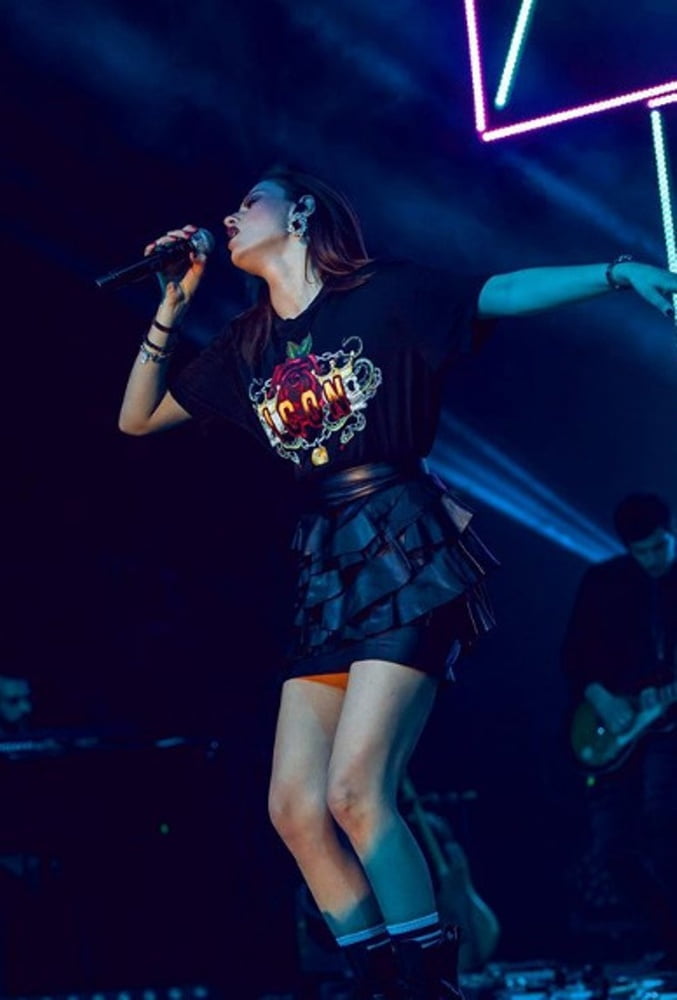 Annalisa scarrone
 #96295718