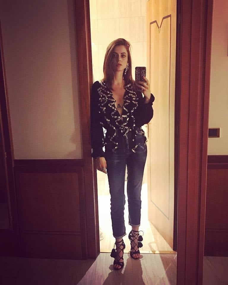 Annalisa scarrone
 #96295729