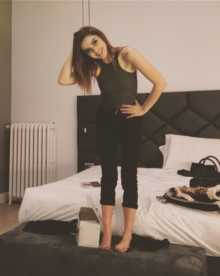 Annalisa scarrone
 #96295735