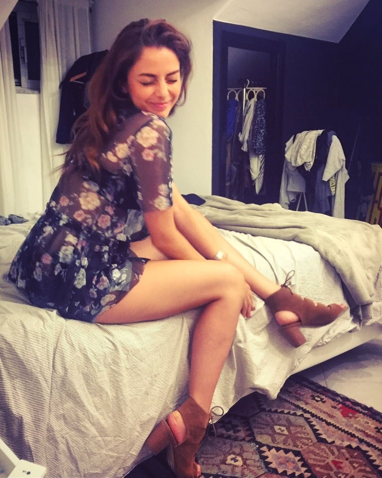 Annalisa scarrone
 #96295741