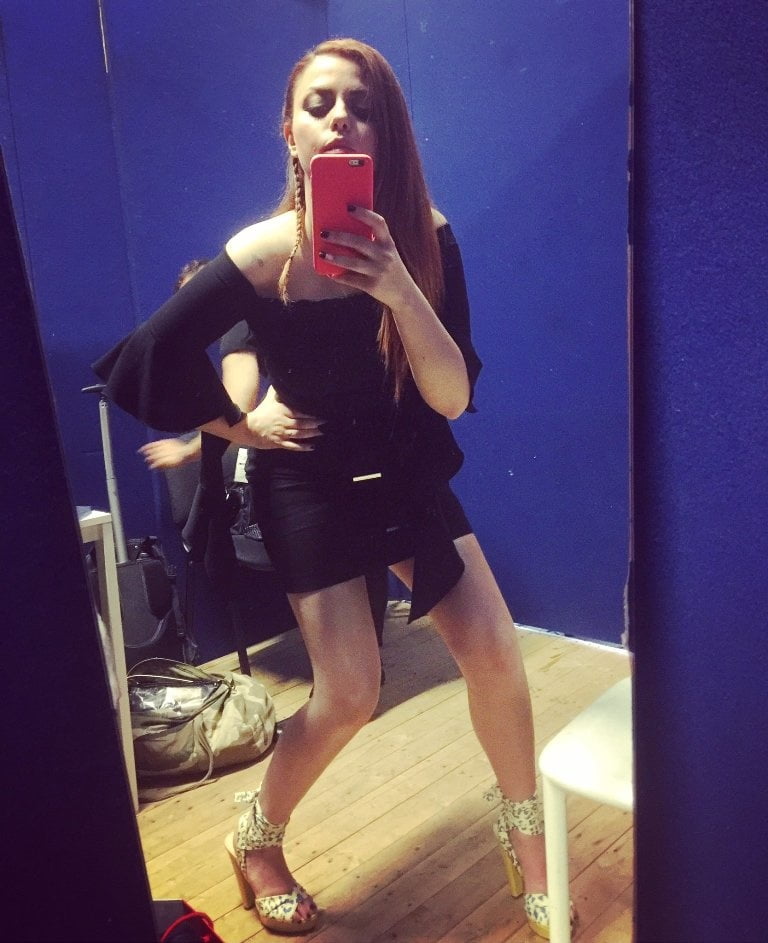 Annalisa scarrone
 #96295744