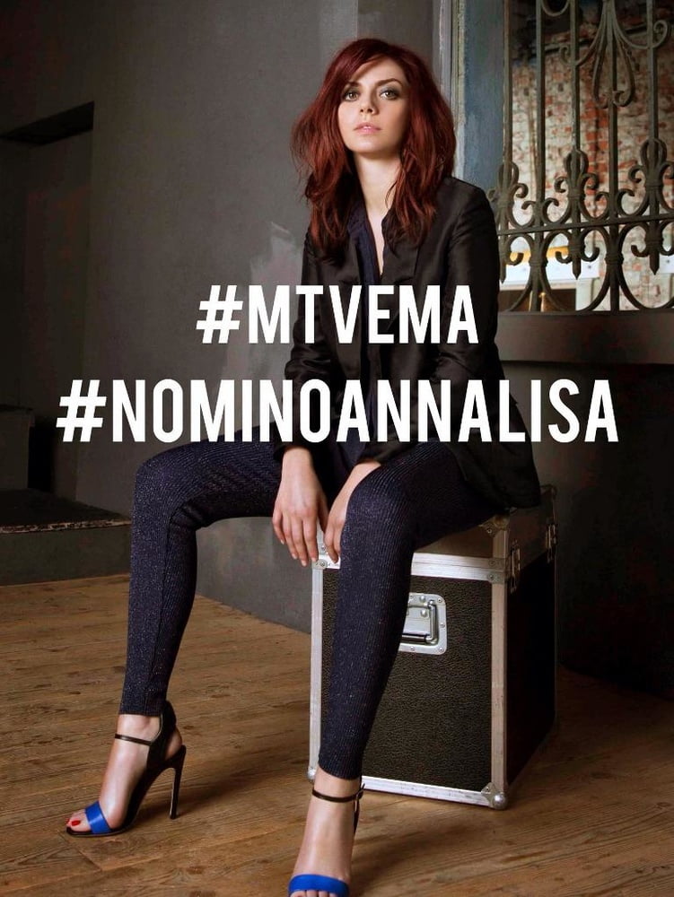 Annalisa scarrone
 #96295745