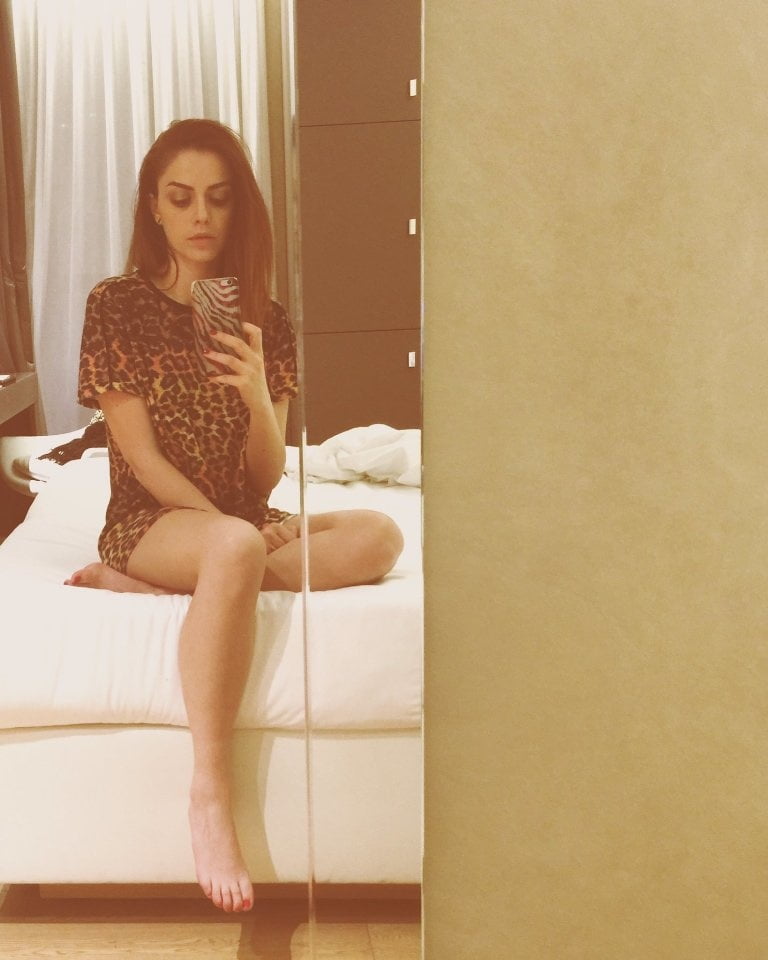 Annalisa scarrone
 #96295749